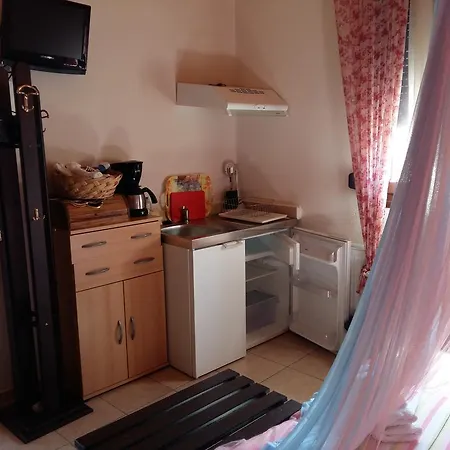 Magda * Skála Marión